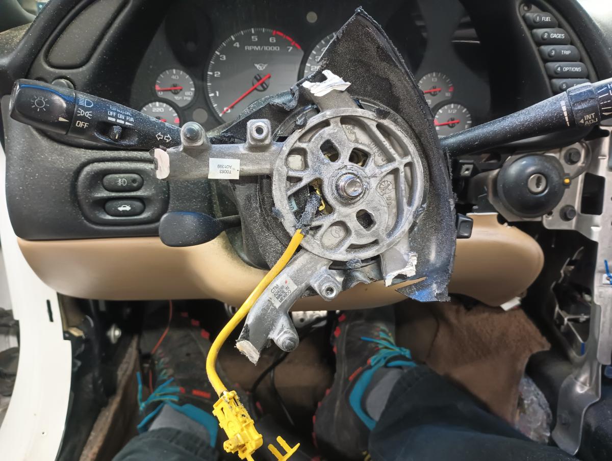 C5 Corvette wheel being cut off because it's stuck on